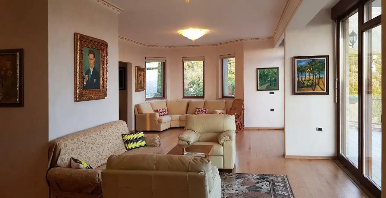 #Ioniahouse Surrel Villa Tirana Albania